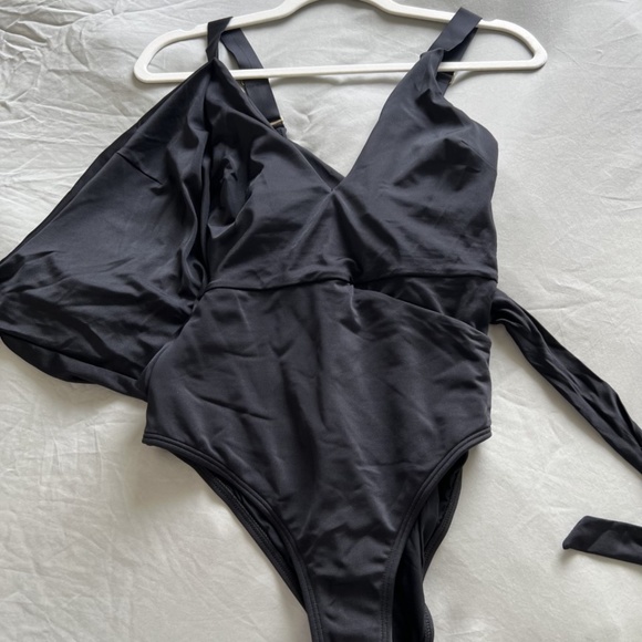 We Are HAH - Wrap It Up 1 Piece/Wrap Swimsuit BRAND NEW - Picture 2 of 6